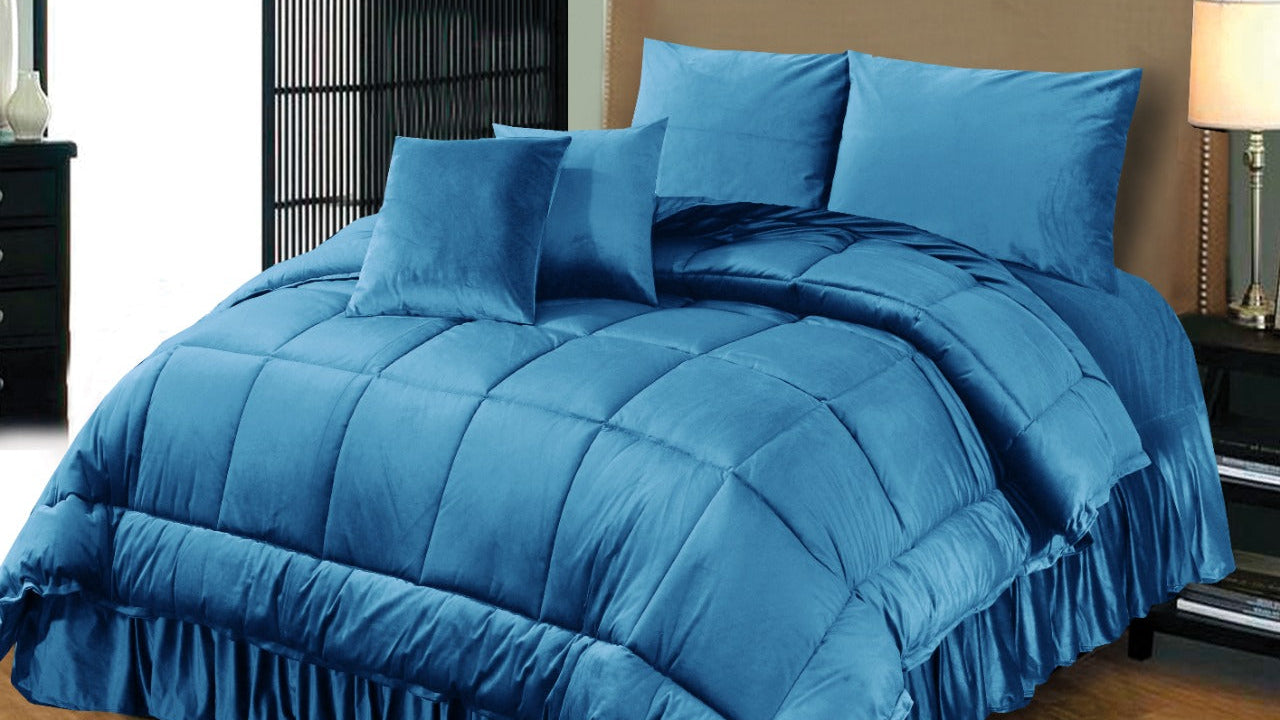 Zinc  6 PCS  Embossed Velvet Bedding Set – 07