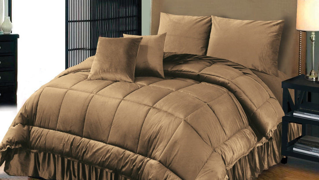 Mehndi 6 PCS  Embossed Velvet Bedding Set – 06